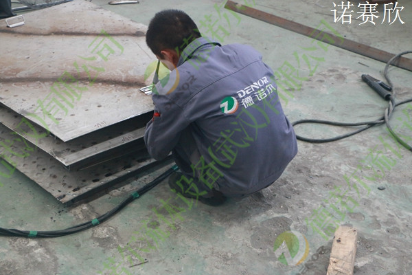 IMG_0696.jpg IMG_0696.jpg